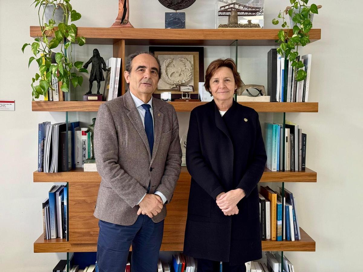 Un momento de la visita al Colegio de Ingenieros de Caminos, Canales y Puertos en Madrid.