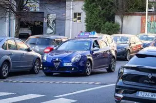 Extranjeros advierten que el carné de coche es «misión imposible»