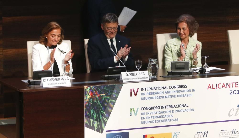 La reina Sofía preside el IV Congreso Internacional de Enfermedades Neurodegeneratiavas en Alicante