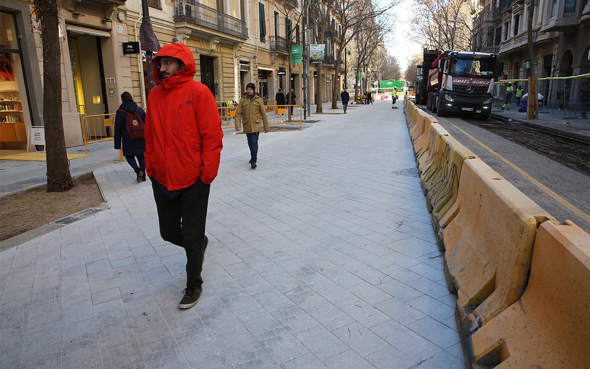 Las obras del eje verde de Consell de cent cambian de fase