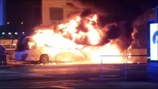 Arde un autobús en Bilbao con los pasajeros dentro