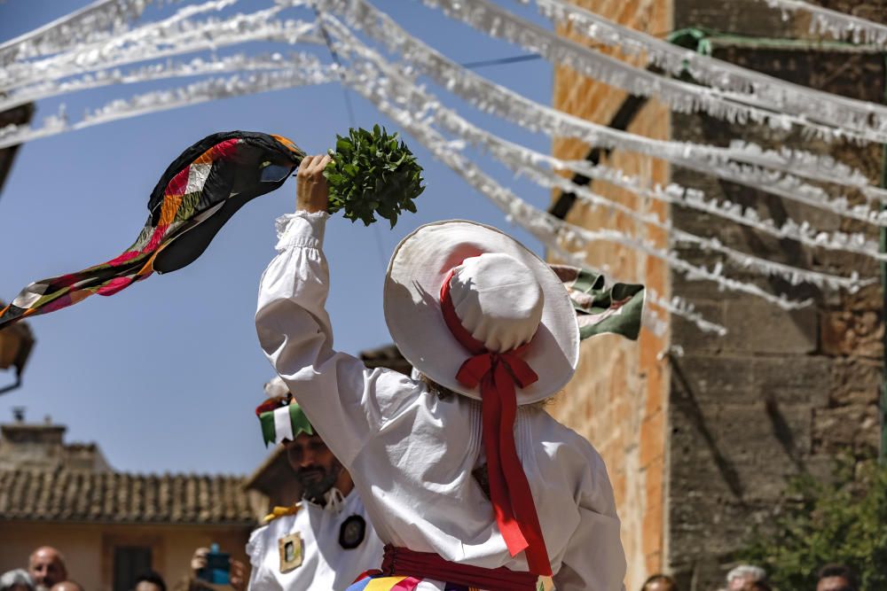 'Cossiers' con esencia del pueblo para loar al patrón