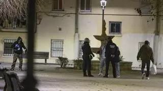 La policía localiza a siete sintecho en plena ola de frío en Xàtiva