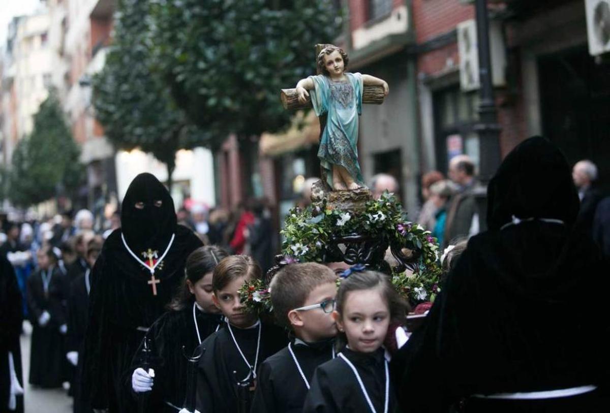 Dos procesiones y una sola fe