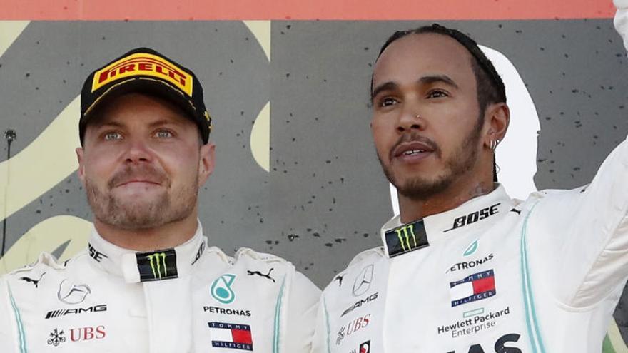 Bottas y Hamilton, en el podio de JapÃ³n.