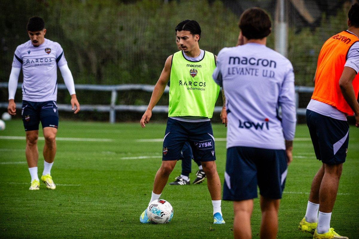 Entrenament del Llevant UD.