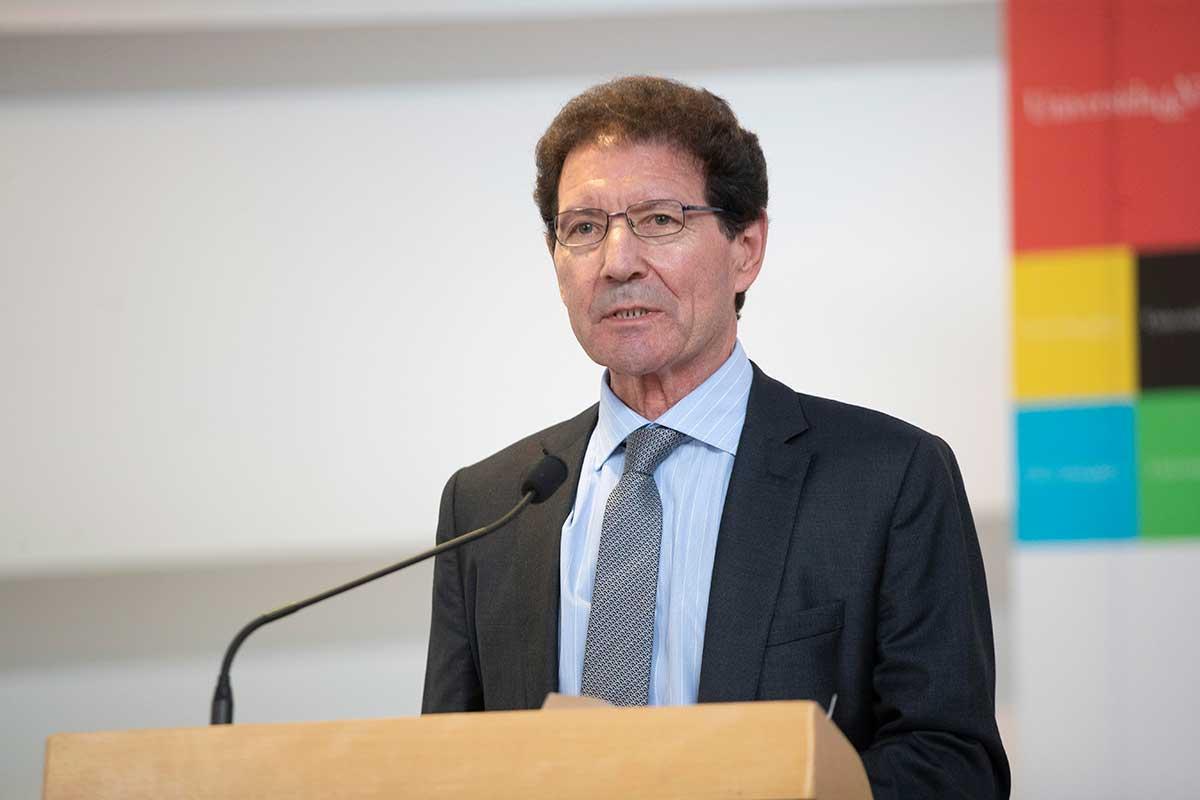 Argimiro Rojo Salgado, catedrático de ciencia política