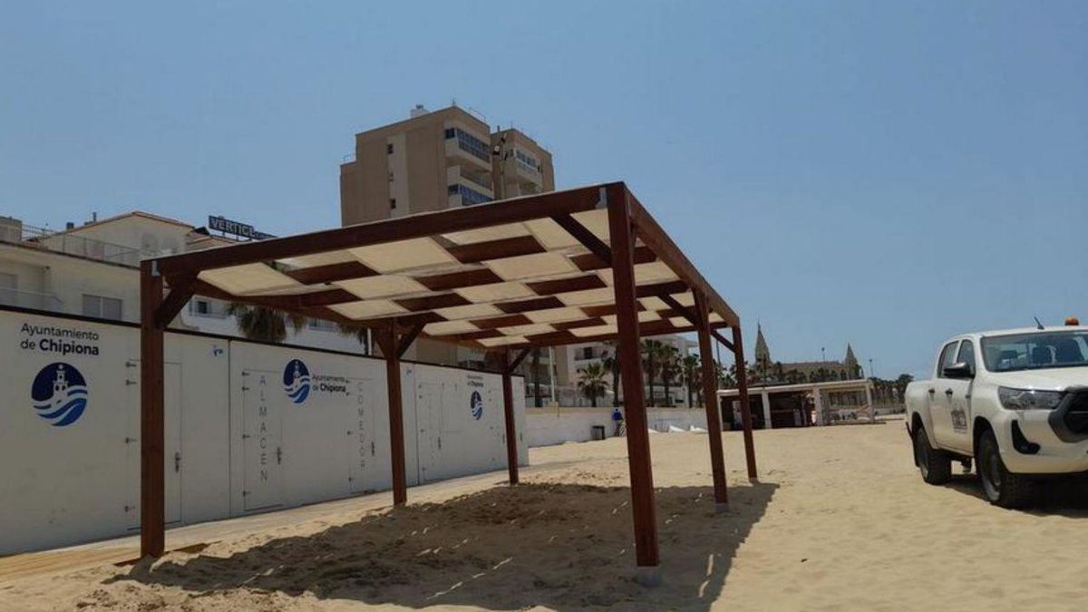 Un modelo de pérgola similar a las que instalará Baiona en 3 playas.