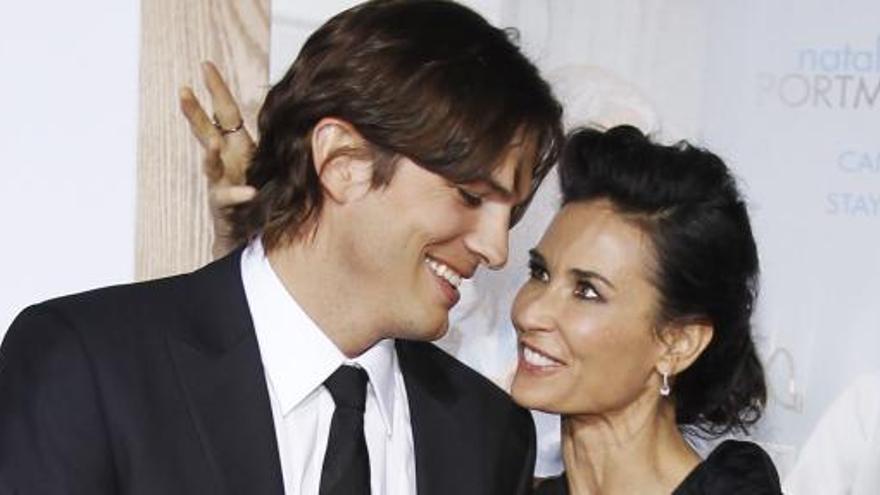 Ashton Kutcher y Demi Moore, en una imagen de archivo.