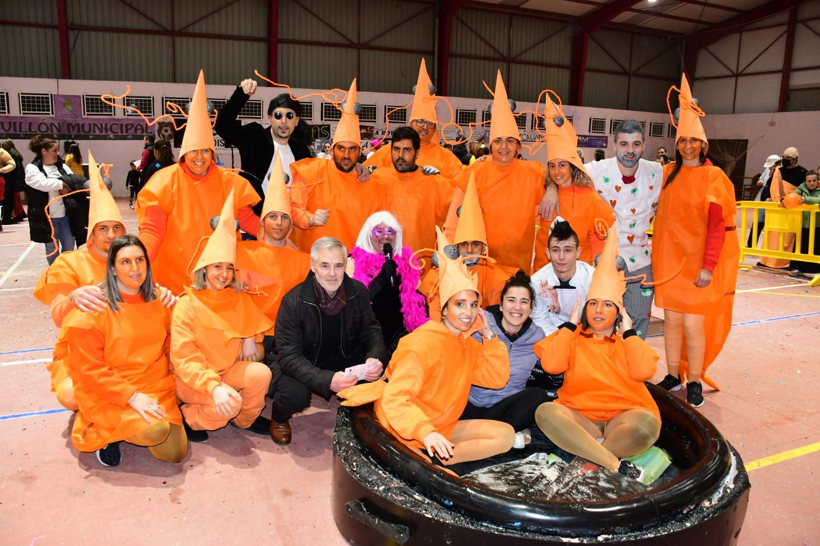 Los langostinos, primer premio de comparsas en Cruces.jpg