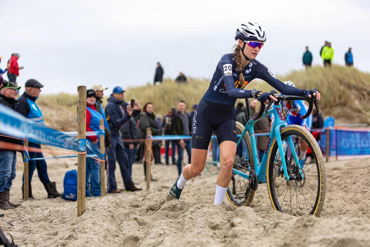 La gandiense, con el maillot de España, durante el Europeo
