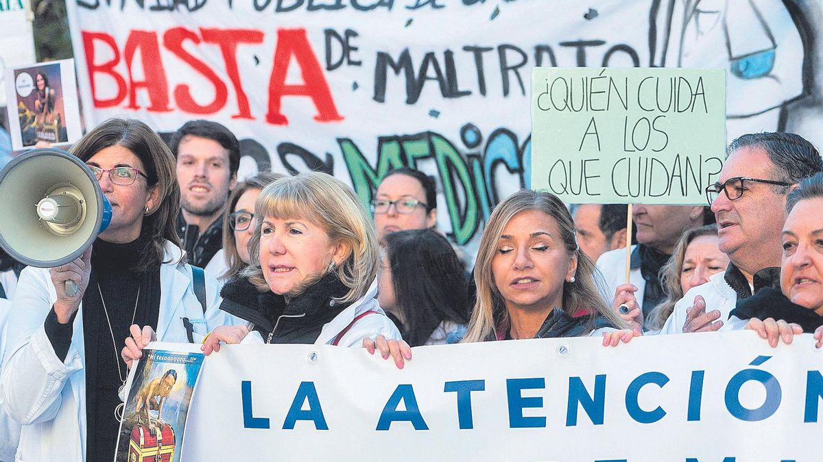 Imagen de archivo de la huelga de médicos y pediatras en Madrid