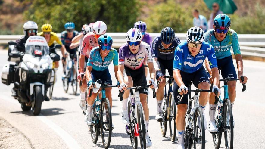 Enric Mas attacca e lascia Roglic a più di due minuti nella classifica generale della Vuelta