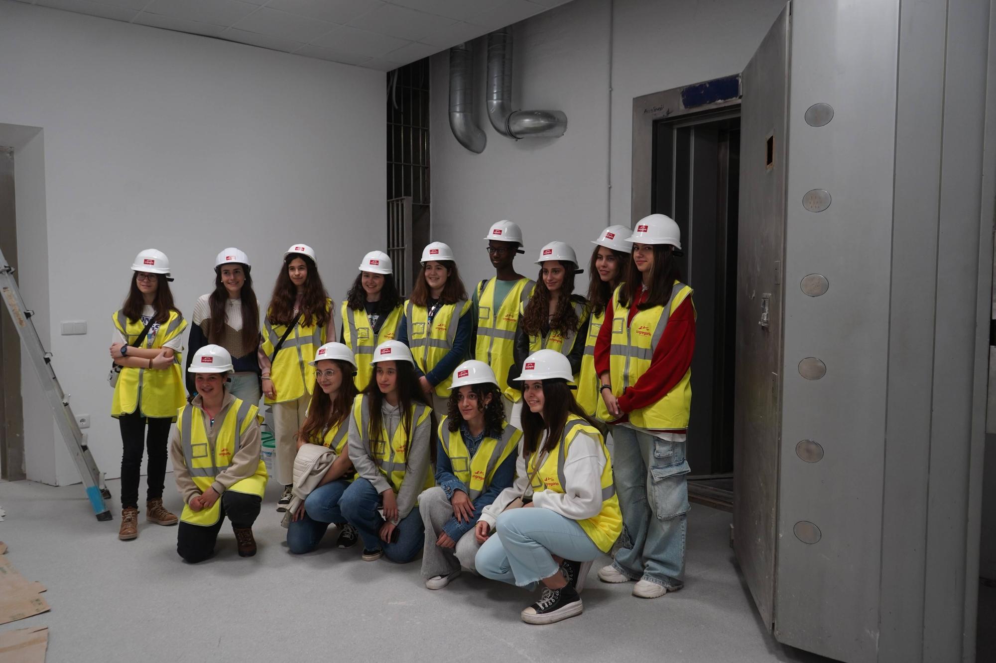 Visita de las alumnas del programa Stem Talent Girl a las obras del Banco de España en Zamora.