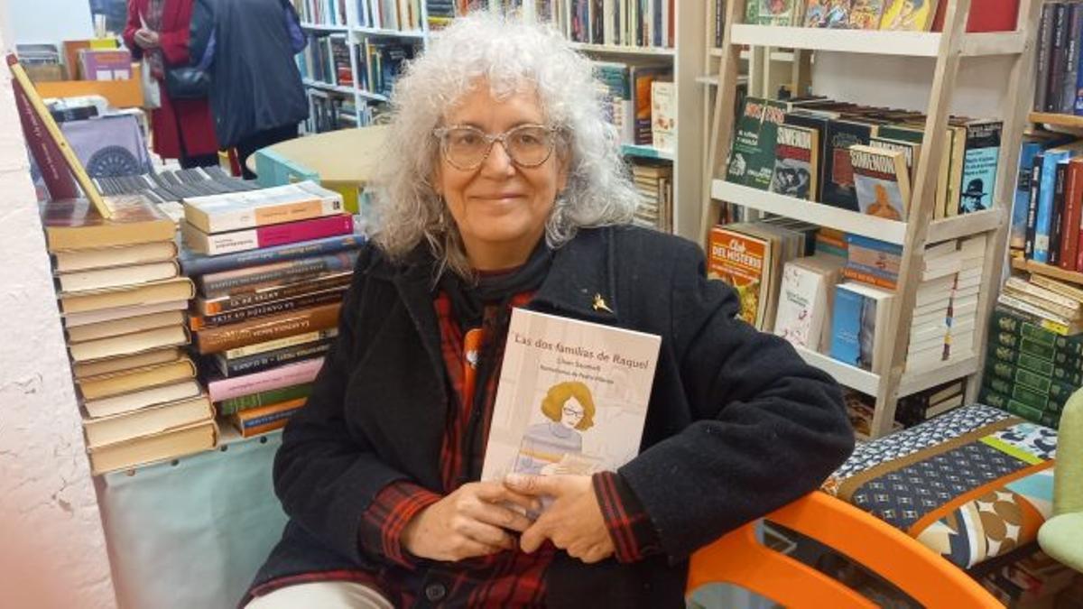 Llum Saumell, periodista i escriptora