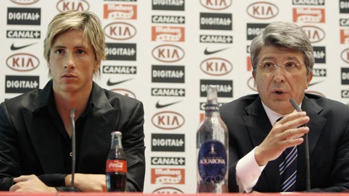 Cerezo no tiene dudas de que Fernando Torres seguirá en el Atlético