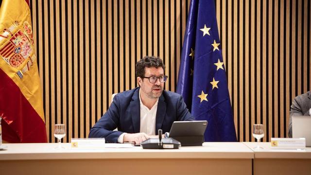 El secretario de Estado de Trabajo, Joaquín Pérez Rey, durante la reunión de este lunes, 26 de enero, con los agentes sociales para abordar la subida del SMI