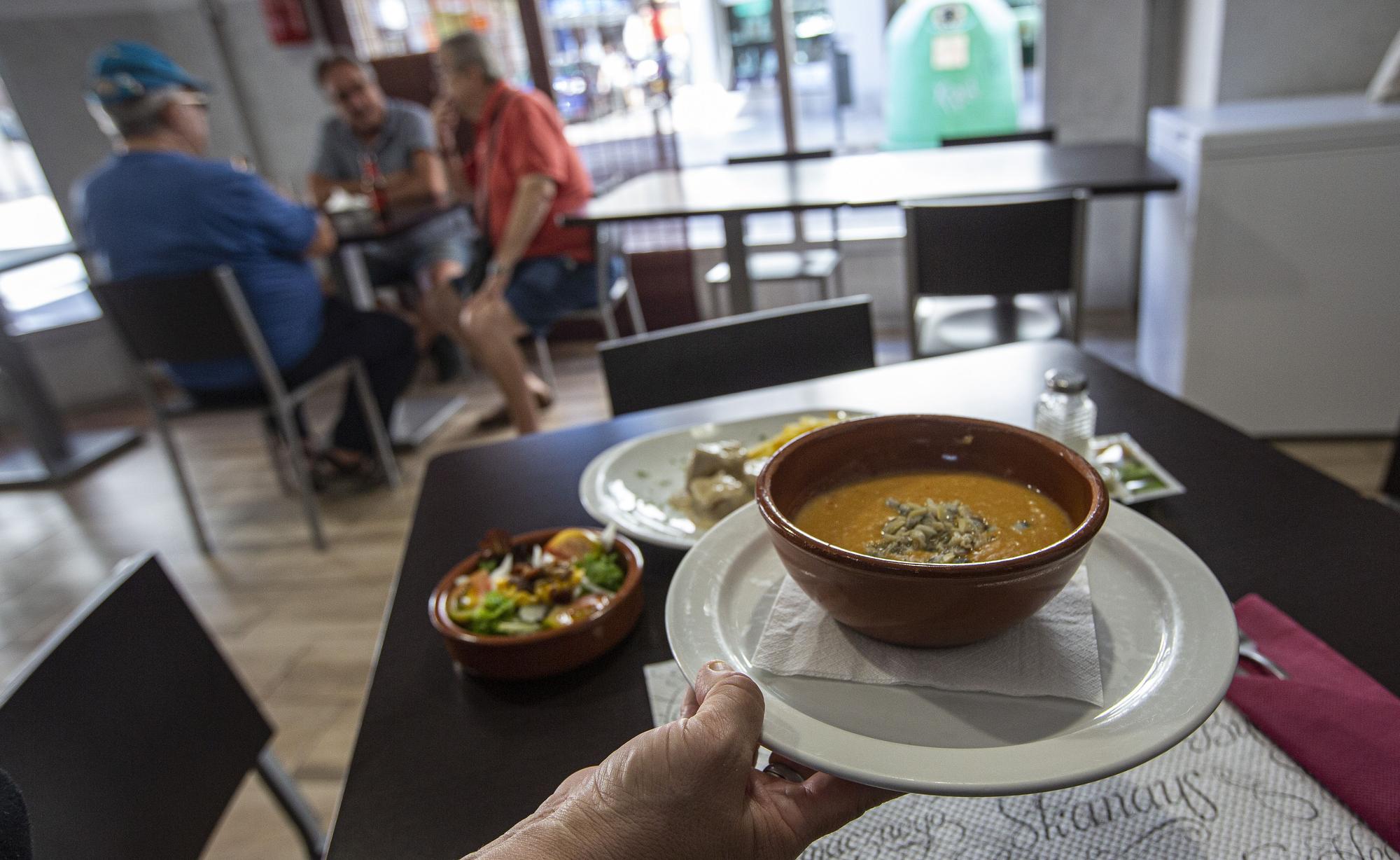 Menú de plato único a 4 euros en Alicante