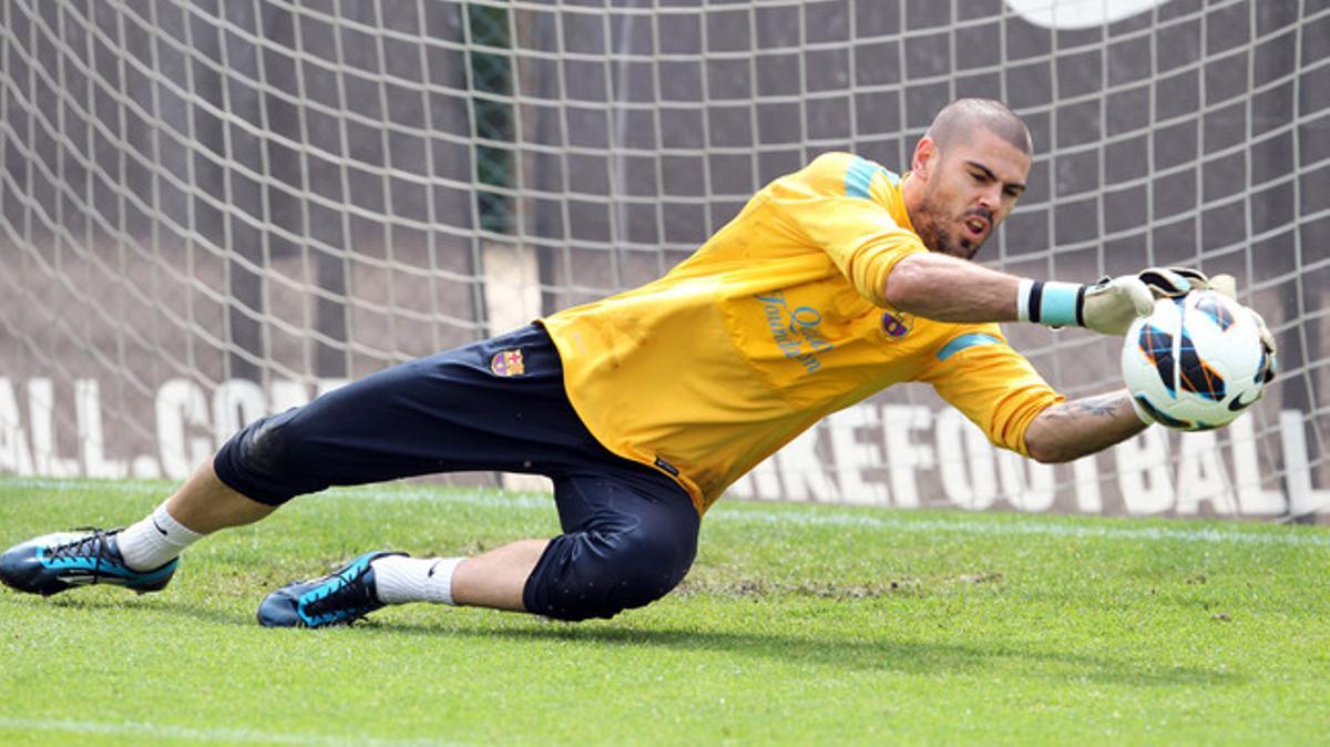 Víctor Valdés, en un entrenament.