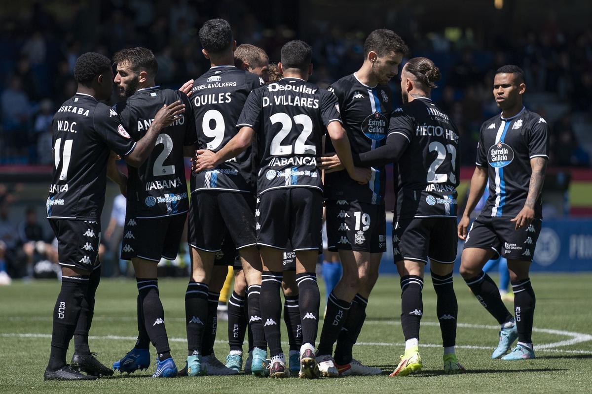 El Dépor celebra su gol ante el Talavera, en El Prado, hace un año.