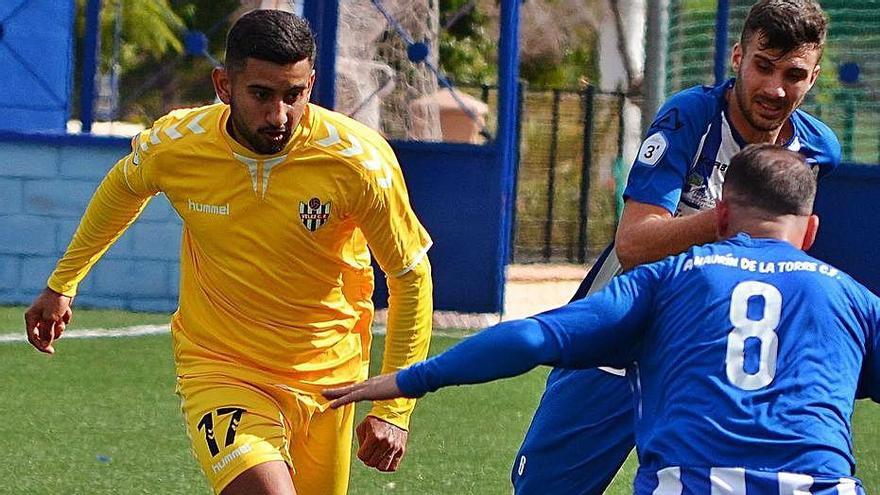 El Lauro se llevó por la mañana los tres puntos frente al Vélez CF