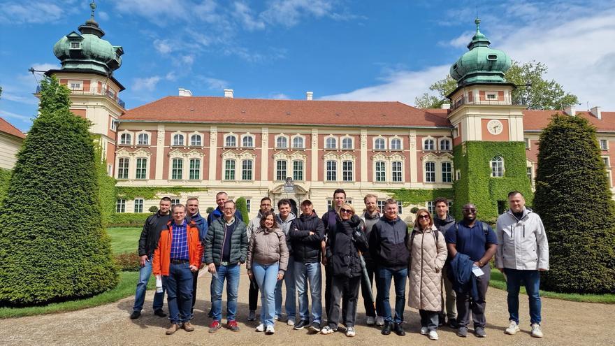 Estudiantes y docentes de la Politécnica de Gijón se citan en un curso europeo en Polonia