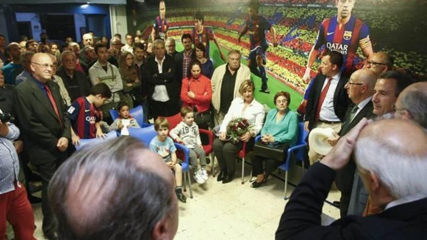 Imágenes de la inauguración de la Peña Barcelonista Albaladejo que tuvo lugar anoche.