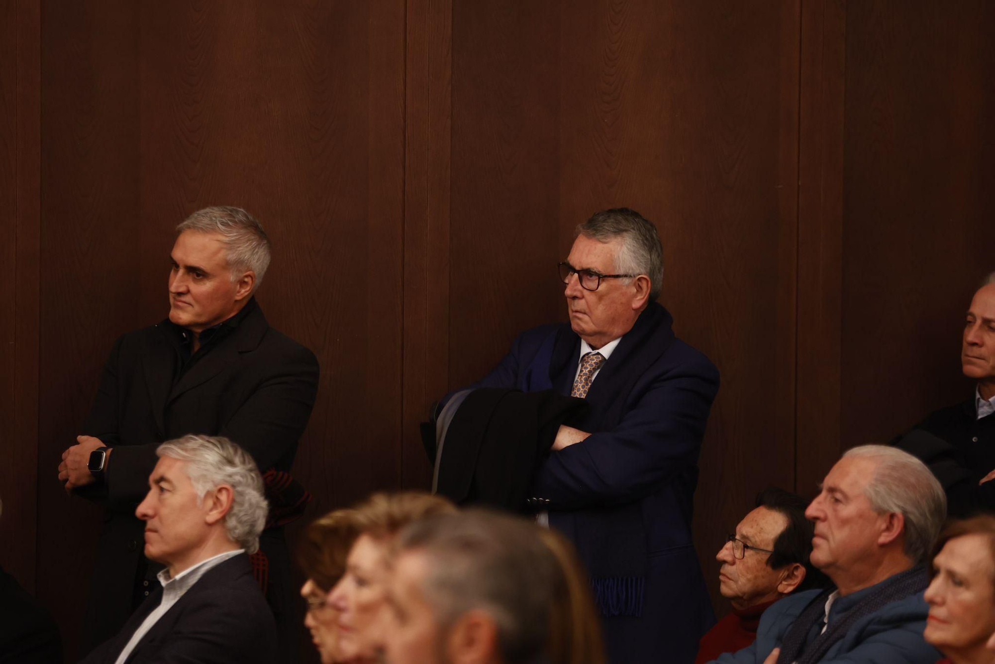 Los asistentes a la presentación del libro de Francisco Camps en un hotel de València