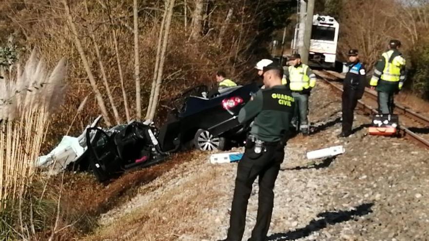 Accidente mortal en un paso a nivel de Belmonte de Pría, en Llanes.