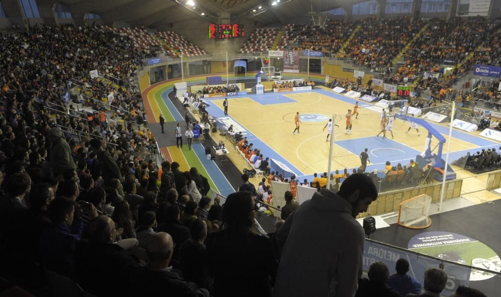 El Basquet Coruña doblega al Melilla en el Palacio