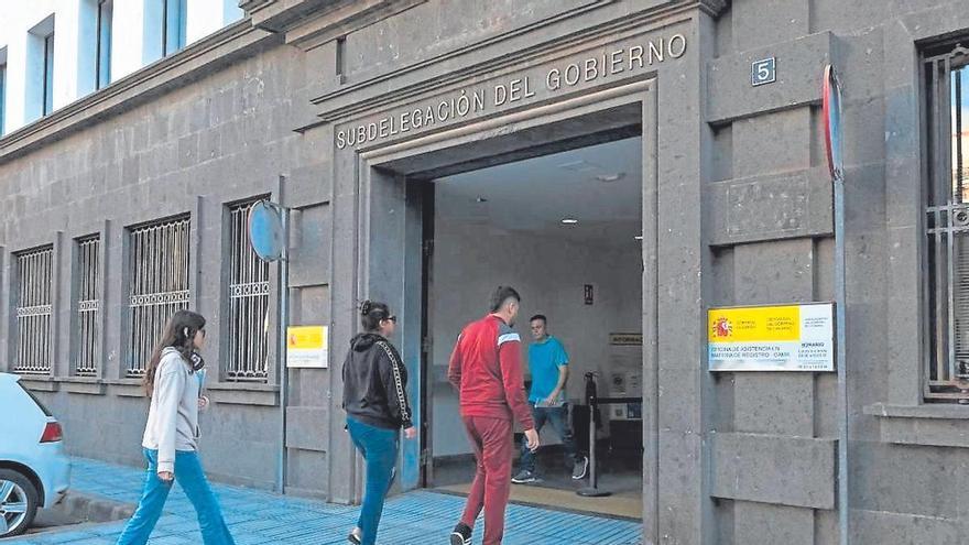 La jornada de 35 horas llega a todos los empleados públicos de Canarias