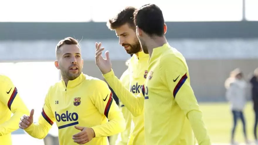 El agente de Jordi Alba a Rousaud: "O miente o no se enteraba de nada"