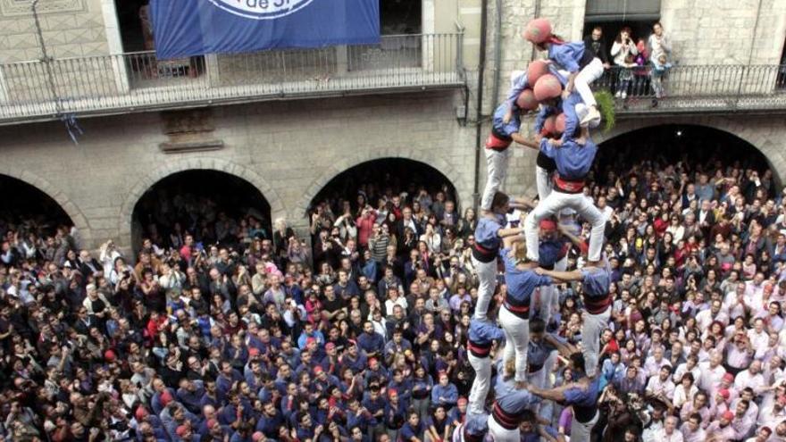 Els Minyons de Terrassa consoliden Girona com a plaça castellera de 10