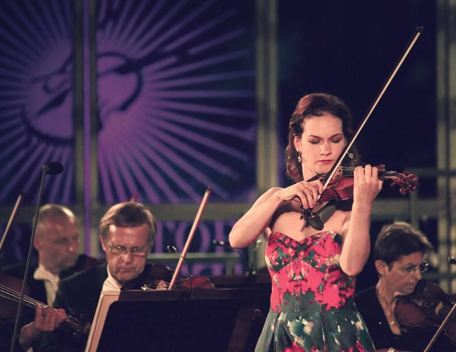 Hilary Hahn, tres ‘grammy’ en Formentor