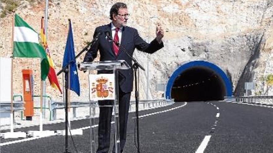 El president del Govern espanyol, Mariano Rajoy, en la inauguració de dimecres de l&#039;últim tram de l&#039;A-7.