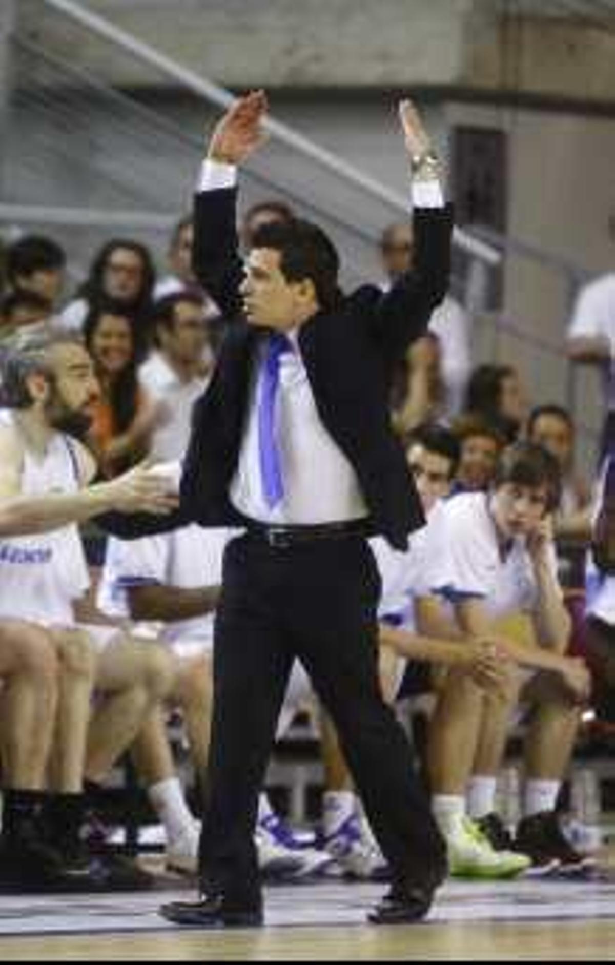 Rivero acerca al Lucentum a la ACB