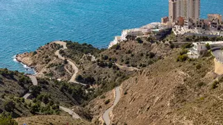 La ruta de senderismo que recorre los acantilados más espectaculares desde l'Albir a Benidorm