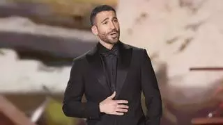 El recuerdo de Miguel Ángel Silvestre a la dana en los Premios Goya: "Casas y vidas destrozadas"