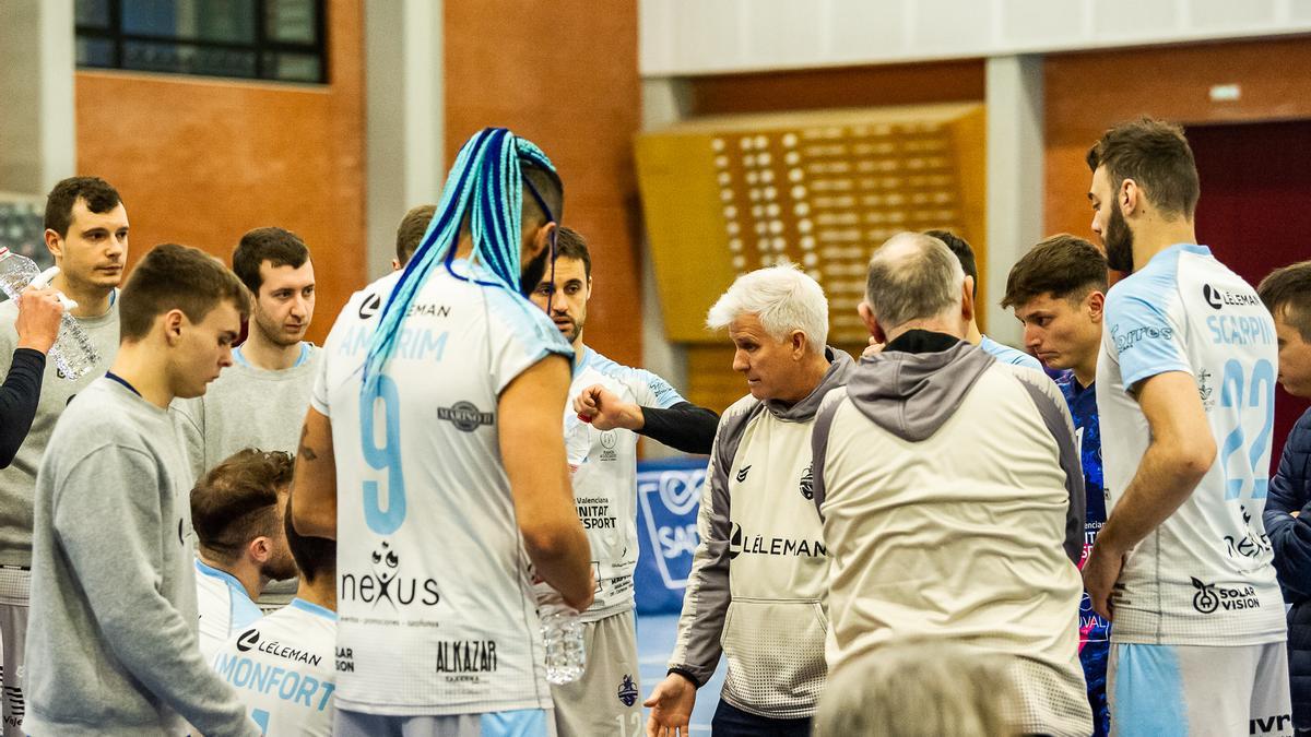 Fabián Muraco, durante un partido.