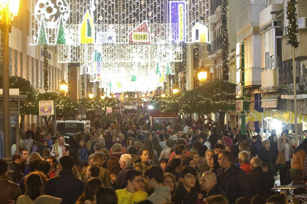 Inauguración del alumbrado navideño de Puente Genil