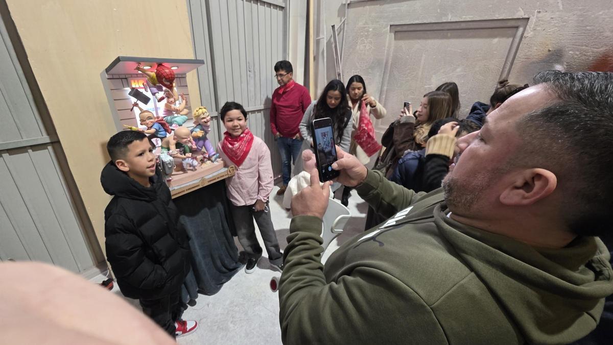 Estos son los NInots que presenta Almirante Cadarso a la Exposicion de las Fallas 2026