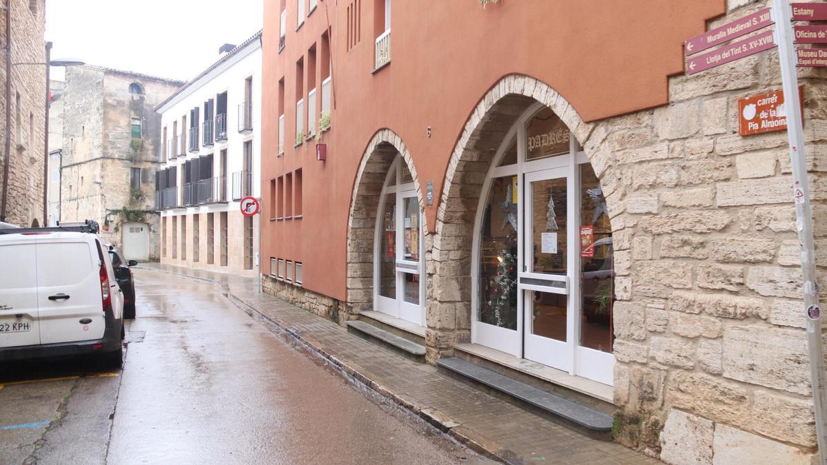 El carrer de Pia Almoina de Banyoles que l'Ajuntament vol rehabilitar aquest 2026.