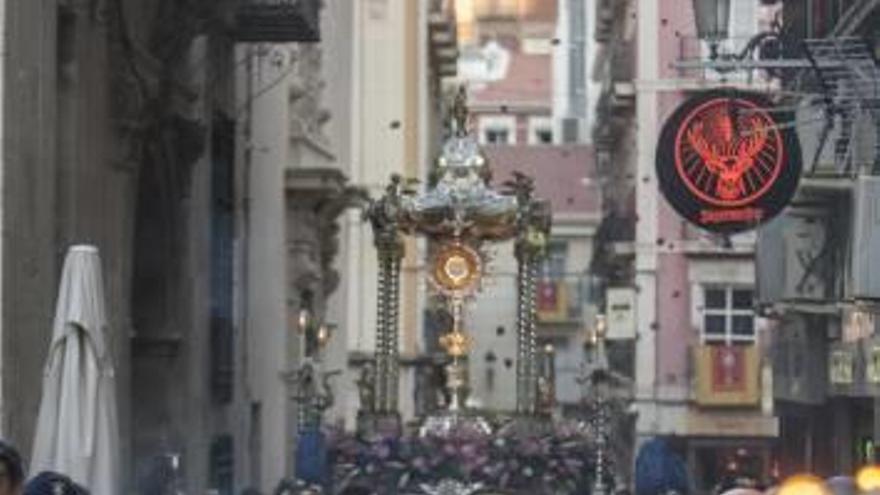 Un momento de la procesión que recorrió el Casco Antiguo.