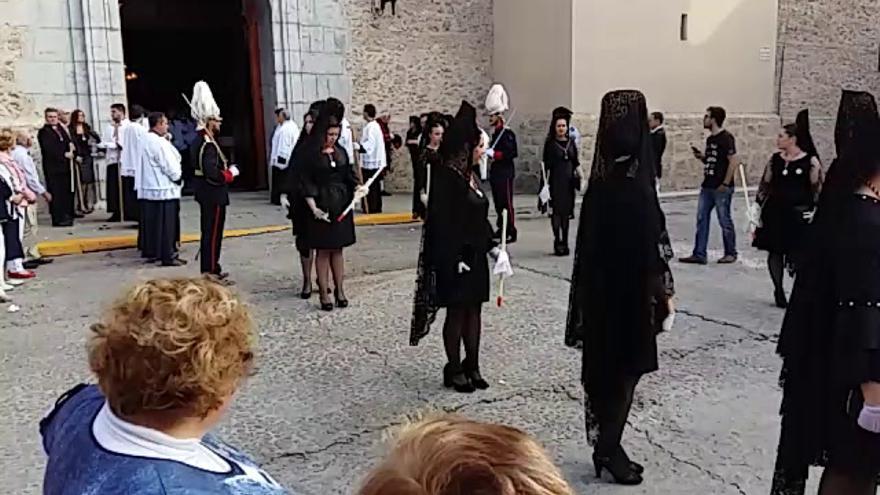 Los vecinos de Almassora se vuelcan en la ofrenda a Santa Quitèria