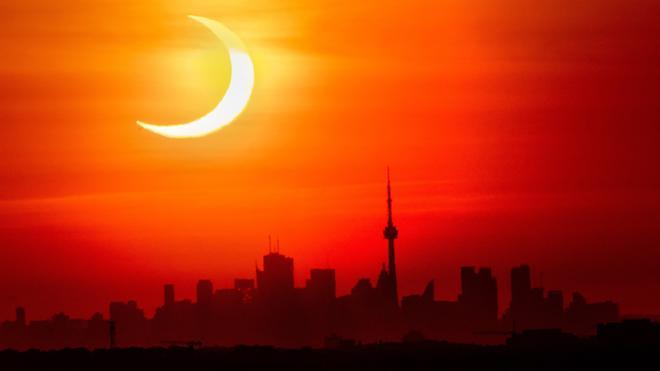 Así se ha visto el eclipse parcial de sol