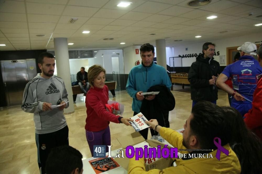 Recogida de dorsales, ambiente y salida de la XXXI Media Maratón Ciudad de Lorca