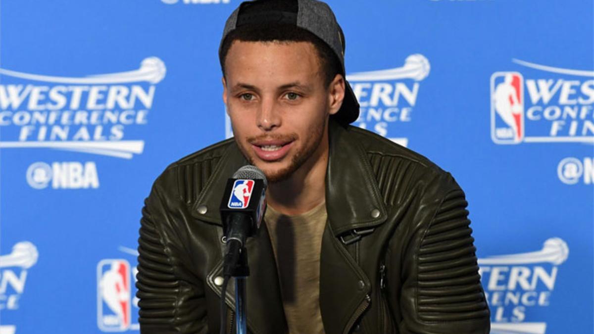 Stephen Curry, en rueda de prensa