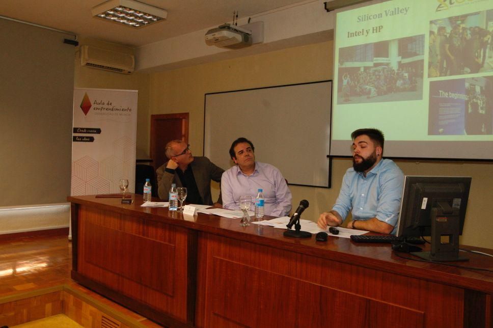 Inauguración del Aula de Emprendimiento de la UMU