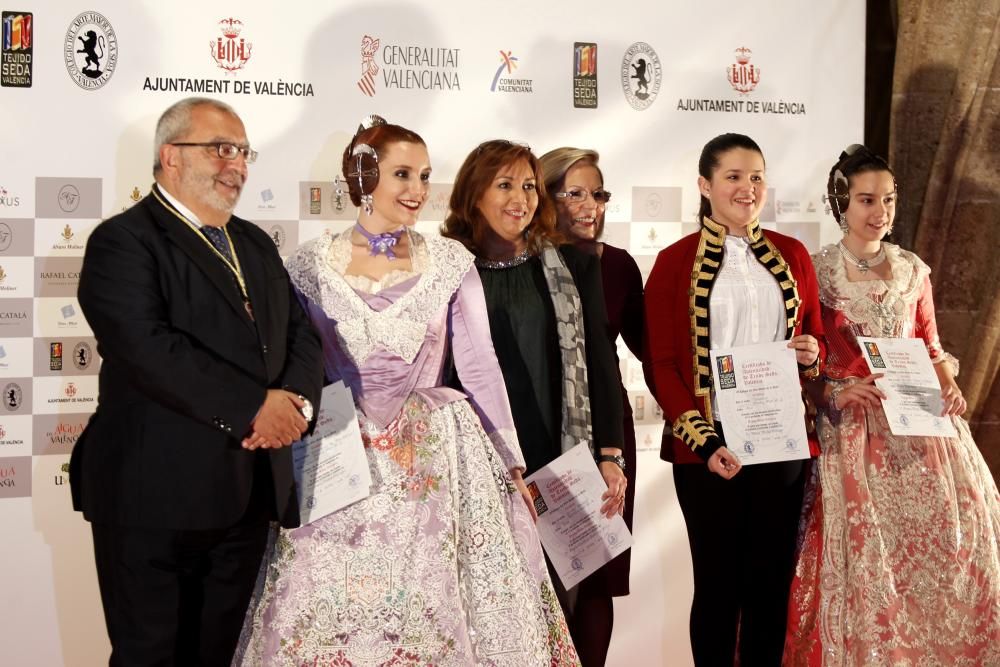 Gala de la seda valenciana en la Lonja