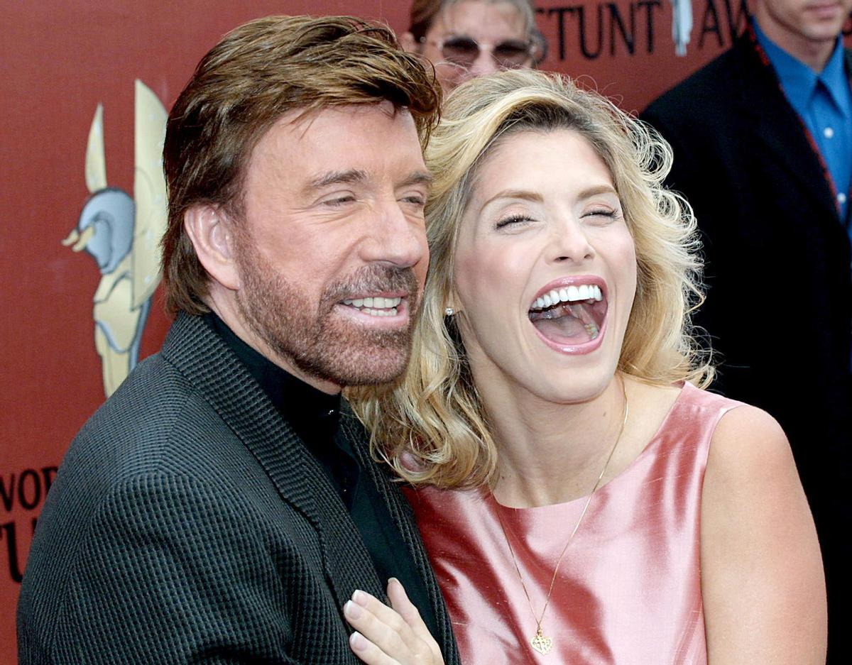 Chuck Norris y Gena O'Kelly